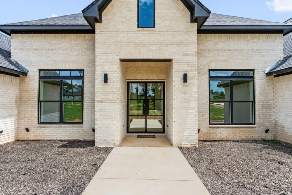 115 Cottonwood Circle Hallsville, TX 75605