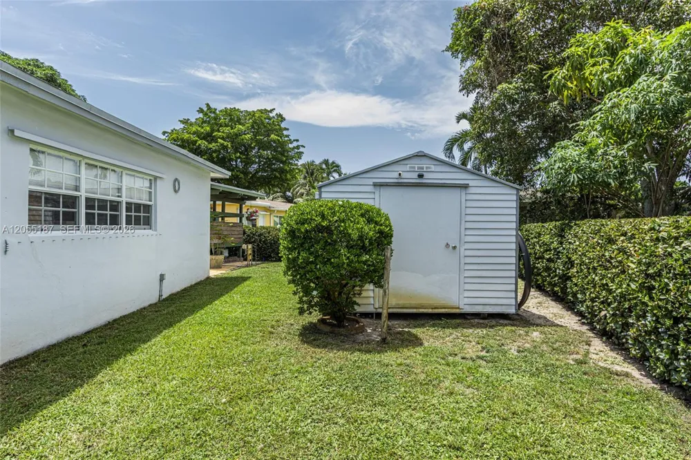 5309 SW 8th Ct Margate, FL 33068