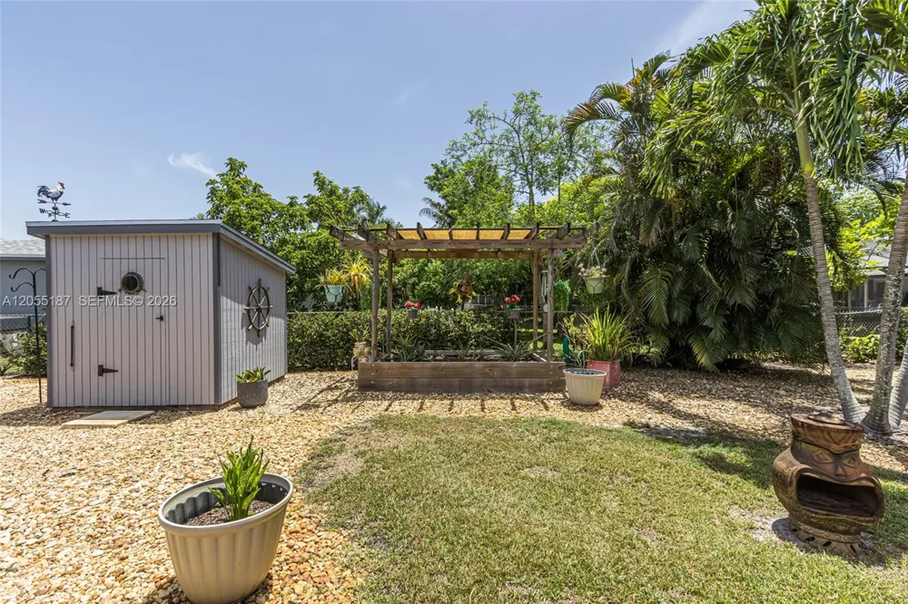 5309 SW 8th Ct Margate, FL 33068