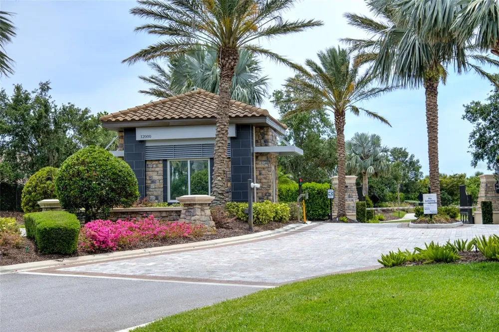 5425 CICERONE STREET #103 Sarasota, FL 34238