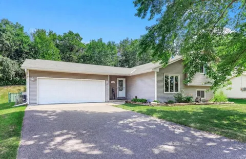 8594 Underwood Lane