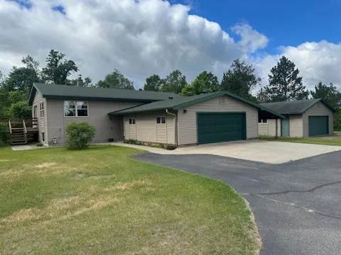 1929 Lakeview Drive SW
