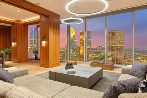 255 Hennepin Avenue #3505