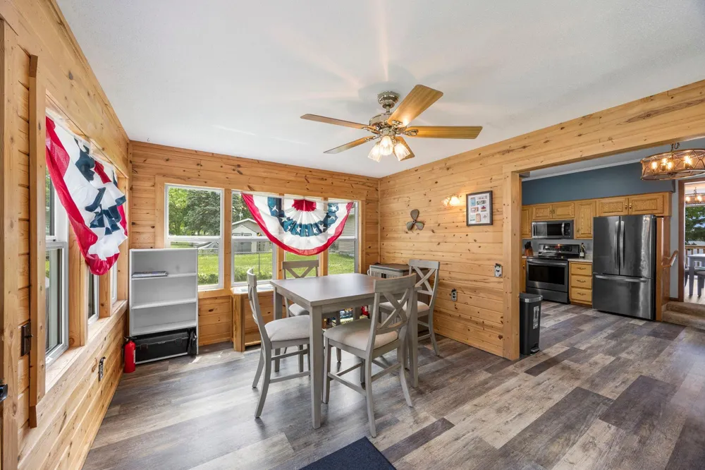 11383 Alcott Drive Sauk Centre, MN 56378
