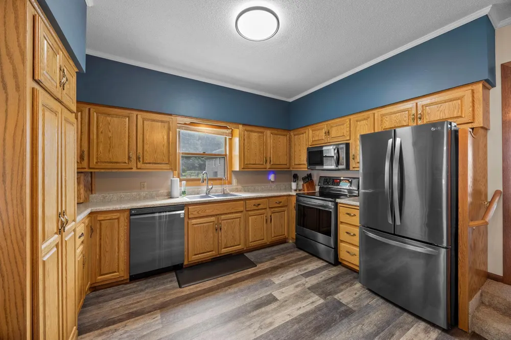 11383 Alcott Drive Sauk Centre, MN 56378