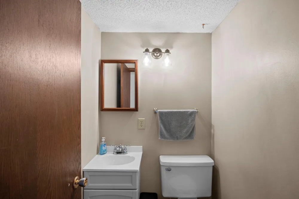 11383 Alcott Drive Sauk Centre, MN 56378