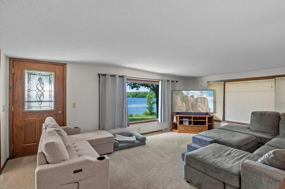 11383 Alcott Drive Sauk Centre, MN 56378