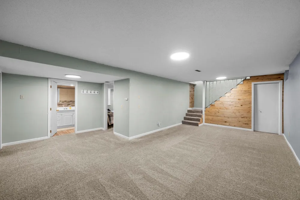 11383 Alcott Drive Sauk Centre, MN 56378