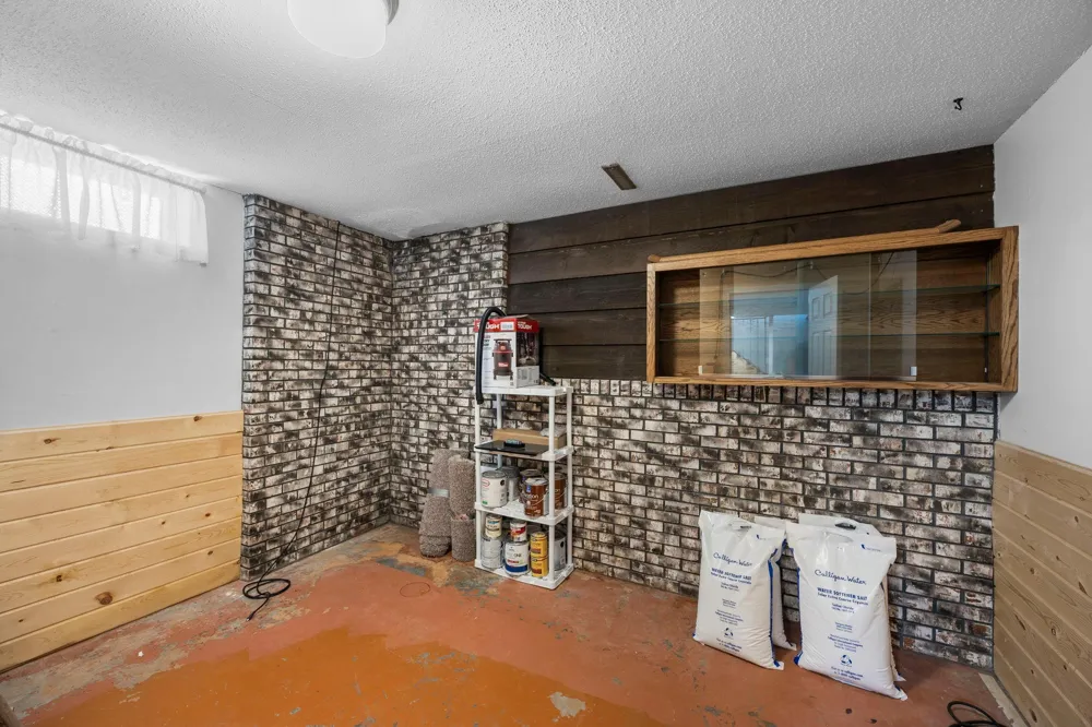 11383 Alcott Drive Sauk Centre, MN 56378