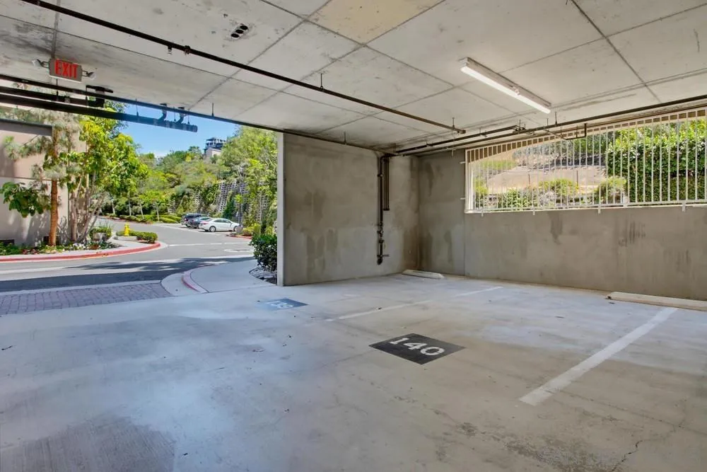 7647 Mission Gorge #19 San Diego, CA 92120