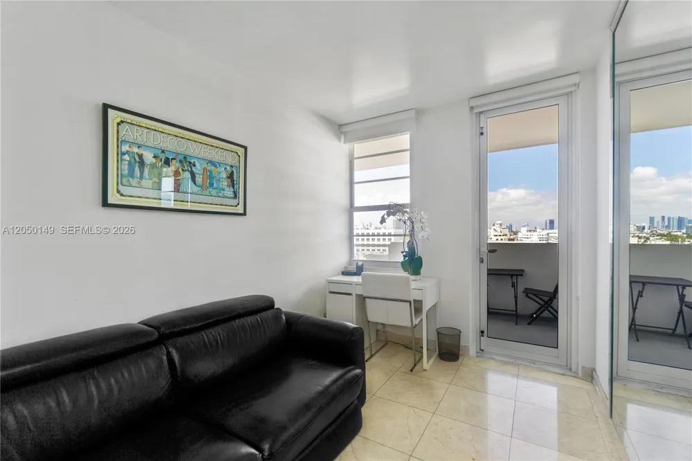 100 Lincoln Rd #1020 Miami Beach, FL 33139