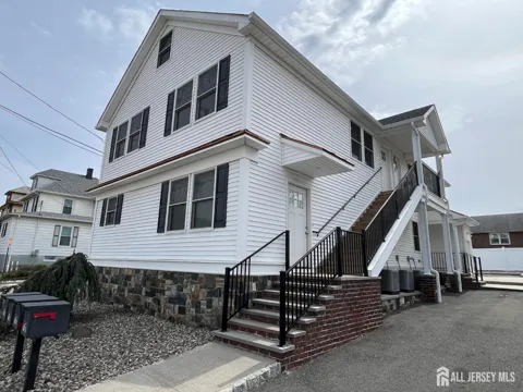 16 E Kupsch Street E #A