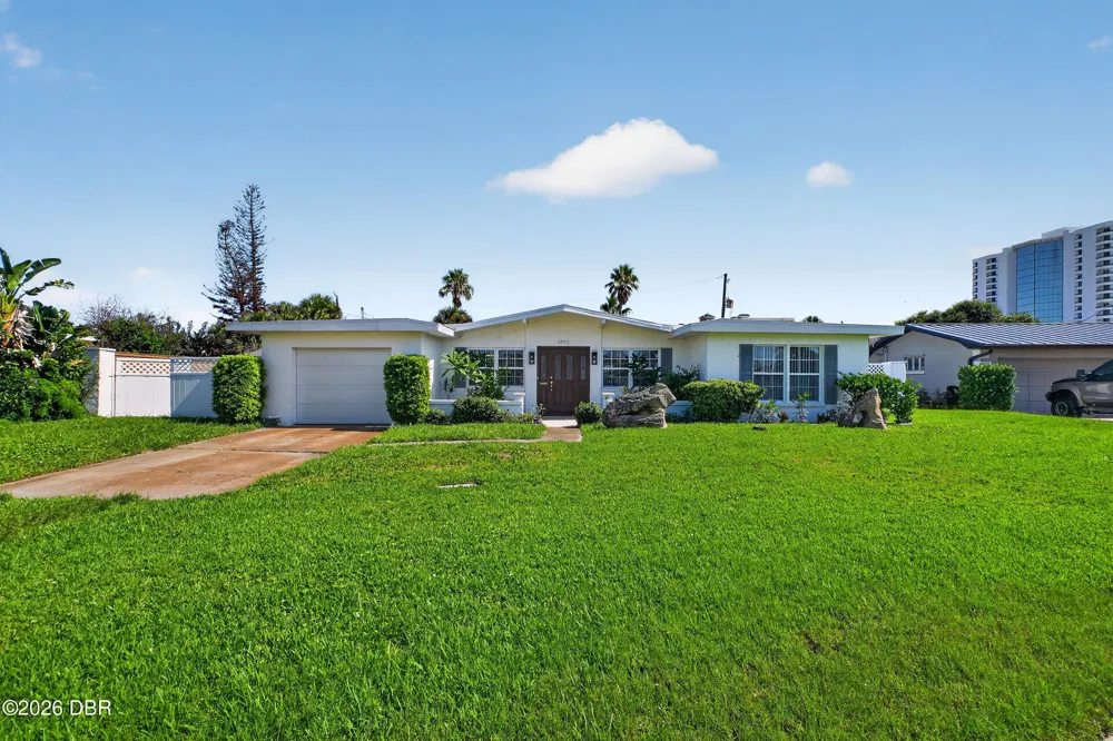 2525 Coral Way W #1 Daytona Beach Shores, FL 32118