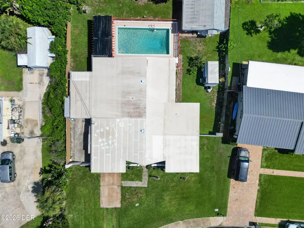 2525 Coral Way W #1 Daytona Beach Shores, FL 32118