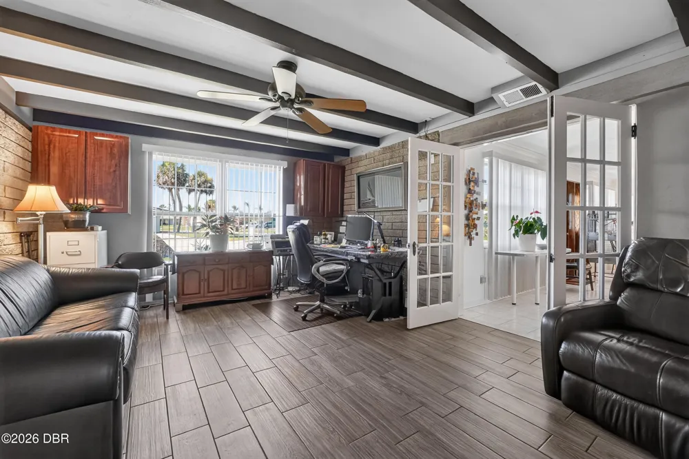 2525 Coral Way W #1 Daytona Beach Shores, FL 32118