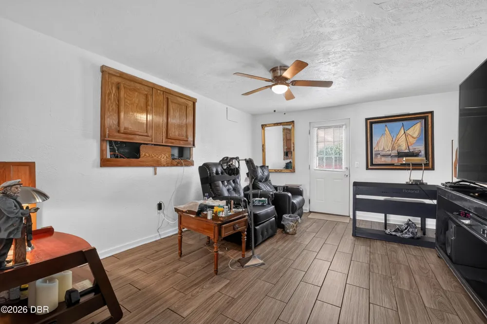 2525 Coral Way W #1 Daytona Beach Shores, FL 32118