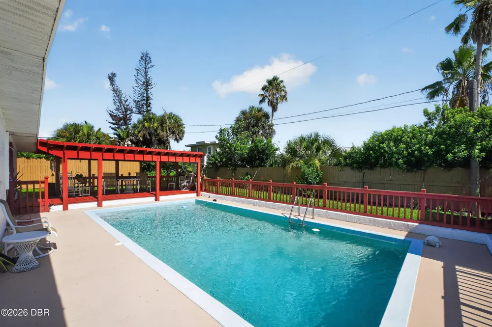 2525 Coral Way W #1 Daytona Beach Shores, FL 32118