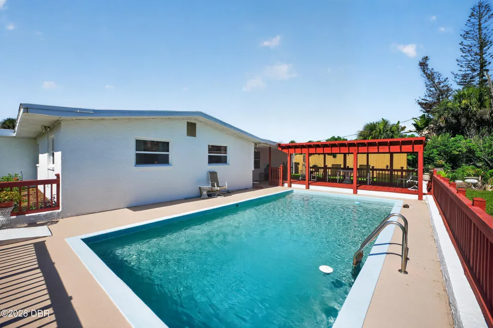 2525 Coral Way W #1 Daytona Beach Shores, FL 32118