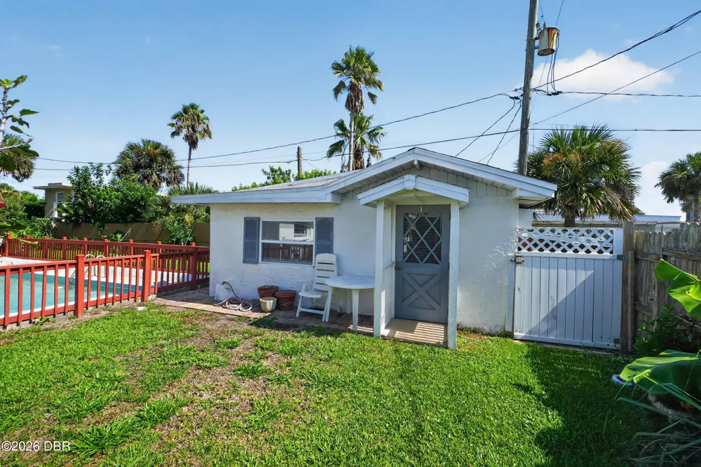 2525 Coral Way W #1 Daytona Beach Shores, FL 32118
