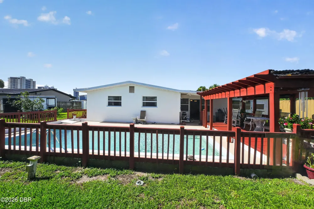 2525 Coral Way W #1 Daytona Beach Shores, FL 32118
