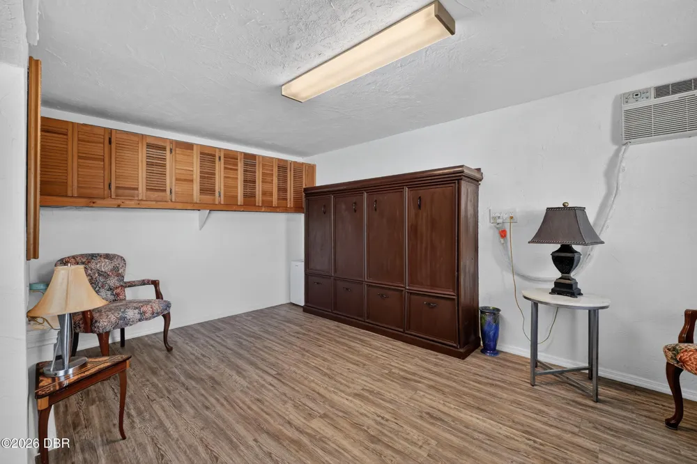 2525 Coral Way W #1 Daytona Beach Shores, FL 32118