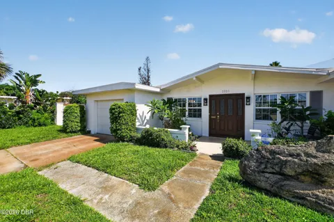 2525 Coral Way W #1