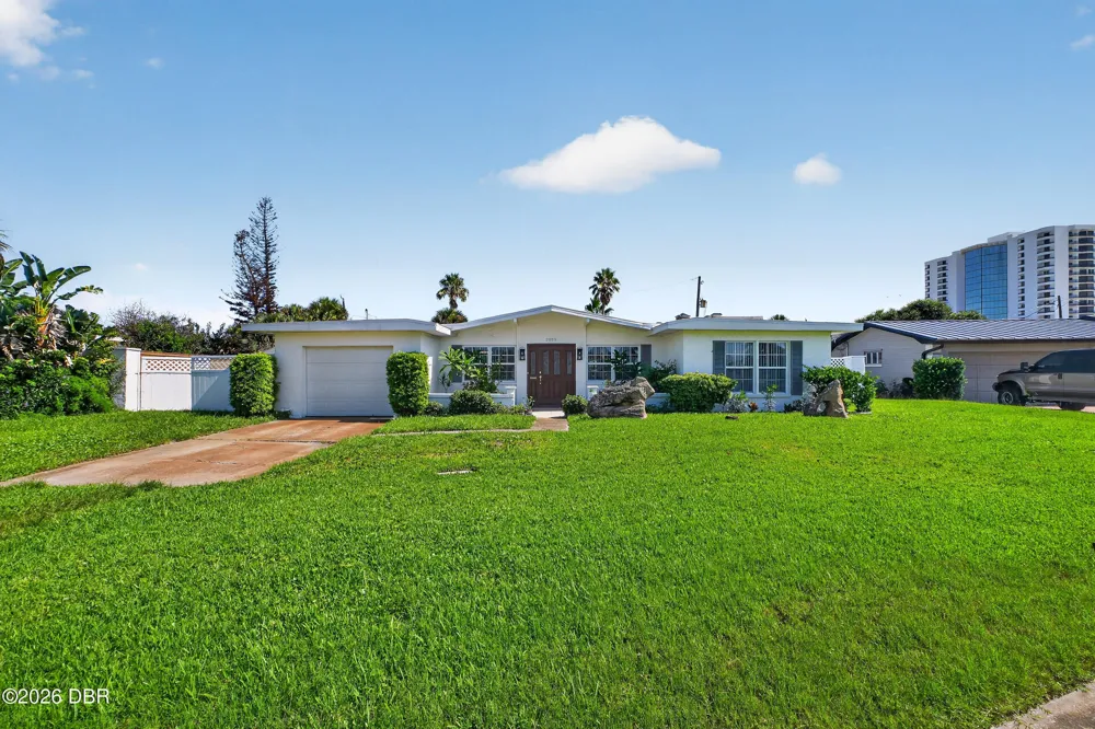 2525 Coral Way W #1 Daytona Beach Shores, FL 32118