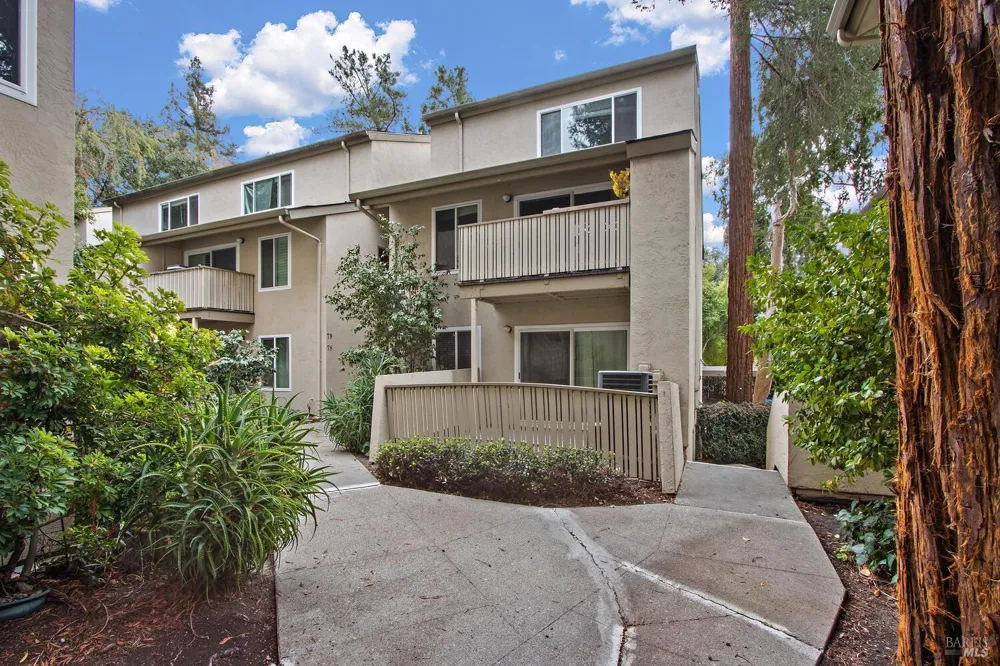 2704 Oak Road ##77 Walnut Creek, CA 94597