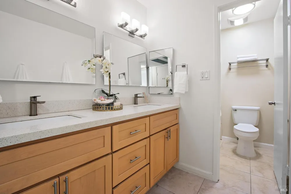 2704 Oak Road ##77 Walnut Creek, CA 94597