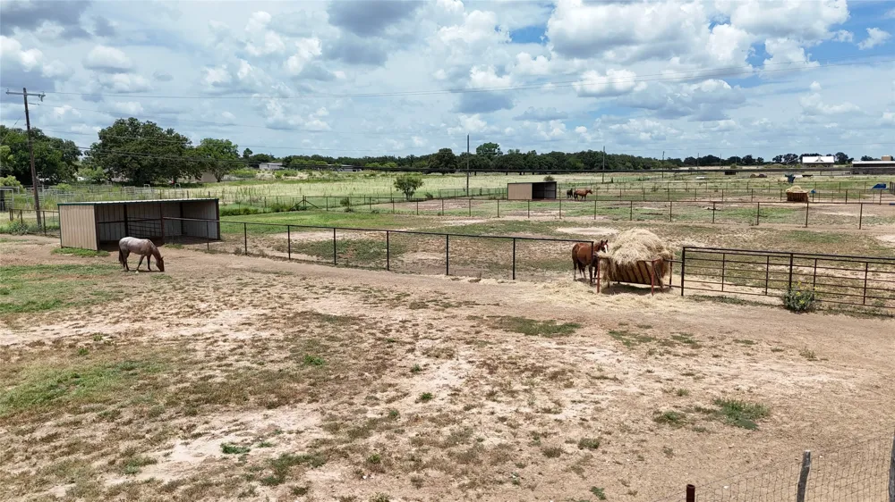 6912 67,84 Bangs, TX 76823