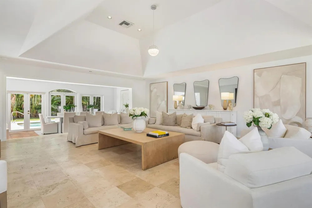 235 Ocean Terrace Palm Beach, FL 33480