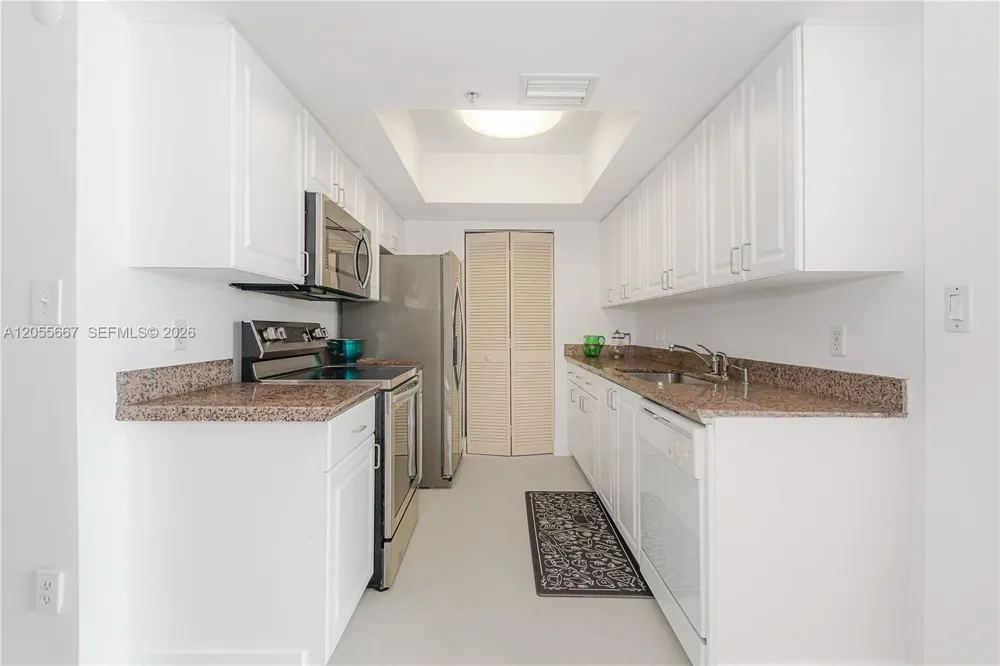 90 ALTON RD #1007 Miami Beach, FL 33139
