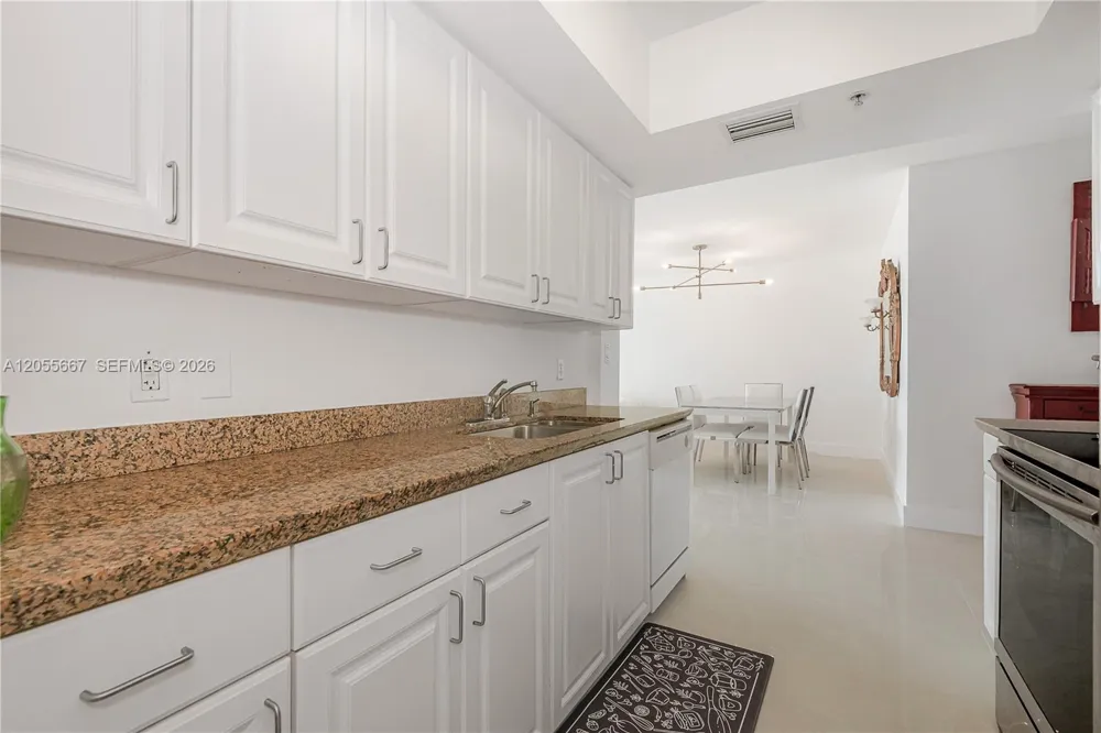 90 ALTON RD #1007 Miami Beach, FL 33139