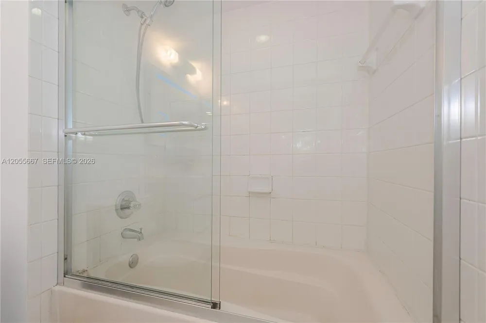 90 ALTON RD #1007 Miami Beach, FL 33139