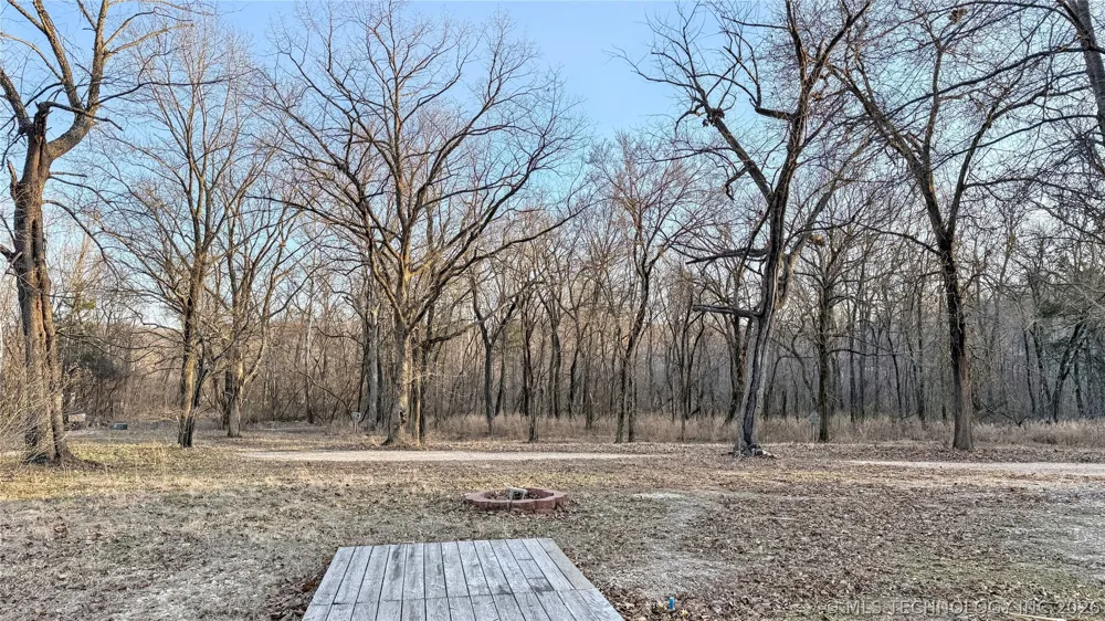 115 Riverside Drive Watts, OK 74964