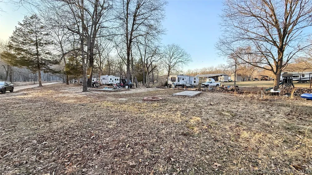 115 Riverside Drive Watts, OK 74964