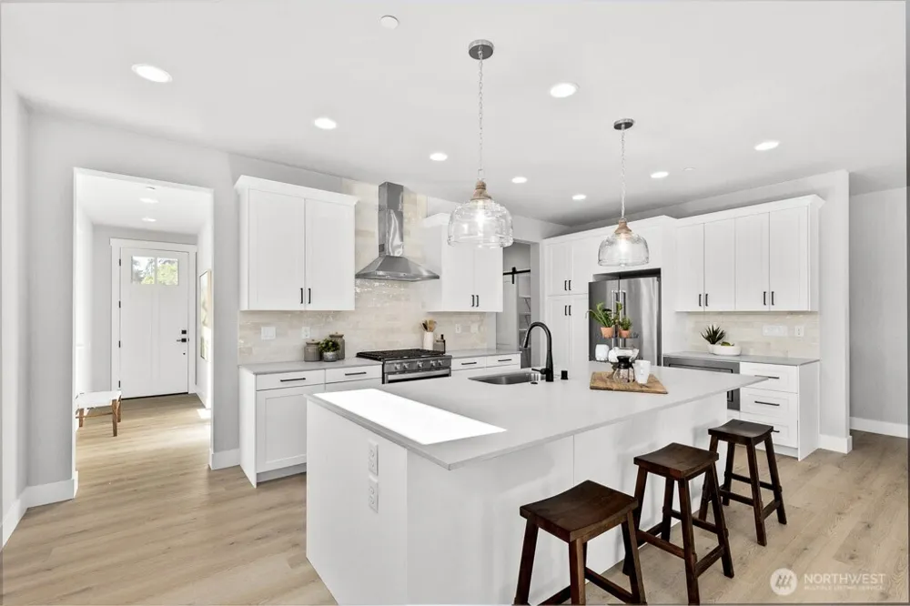 20114 10th Avenue W #A Lynnwood, WA 98087