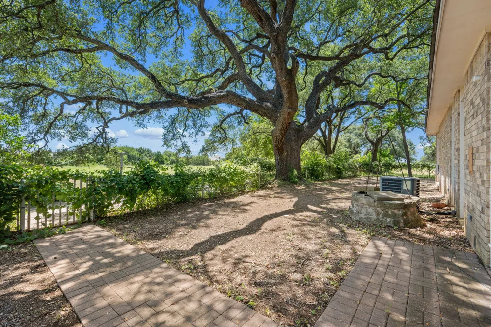 1300 W Tx-29 Bertram, TX 78605