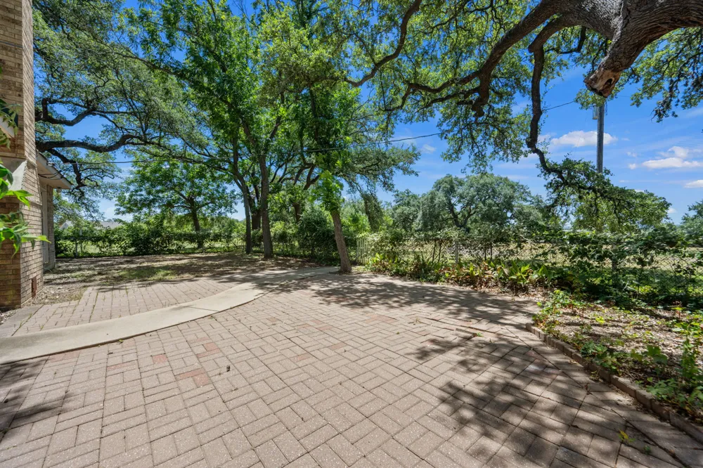 1300 W Tx-29 Bertram, TX 78605