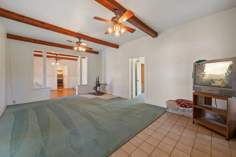 1300 W Tx-29 Bertram, TX 78605