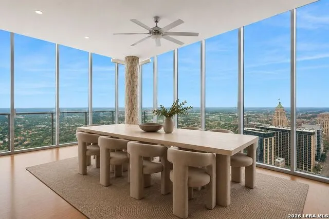 610 E Market St #3001 San Antonio, TX 78205
