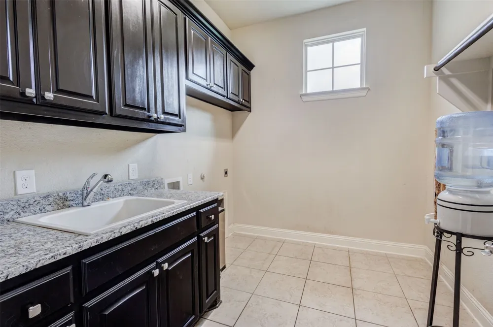 6602 Erin Lane Parker, TX 75002