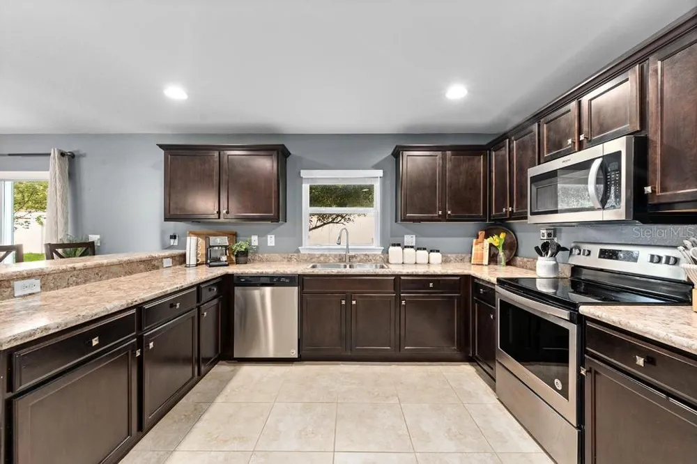 10427 RIVERCREST DRIVE Riverview, FL 33578