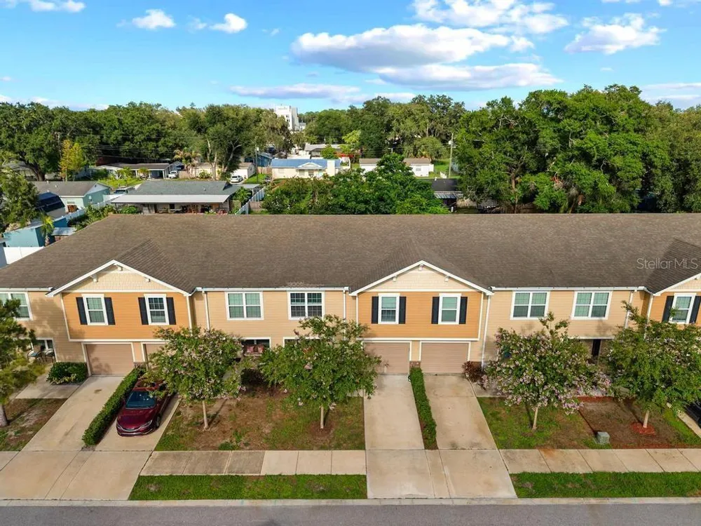 10427 RIVERCREST DRIVE Riverview, FL 33578
