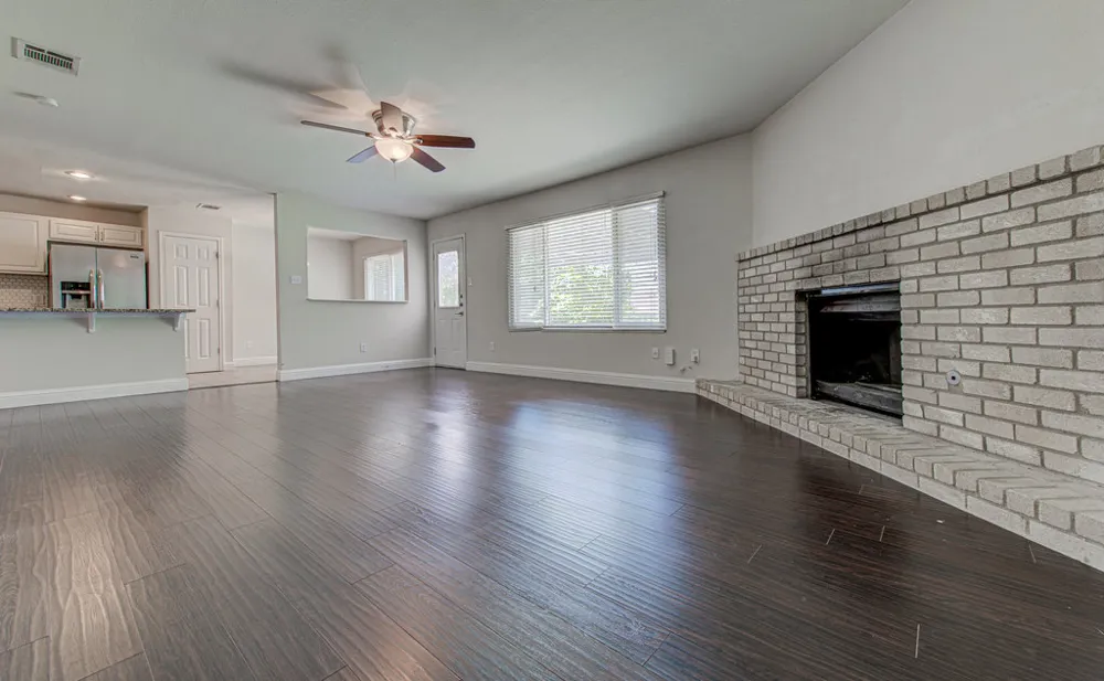1711 Cricket Hollow Drive Austin, TX 78758