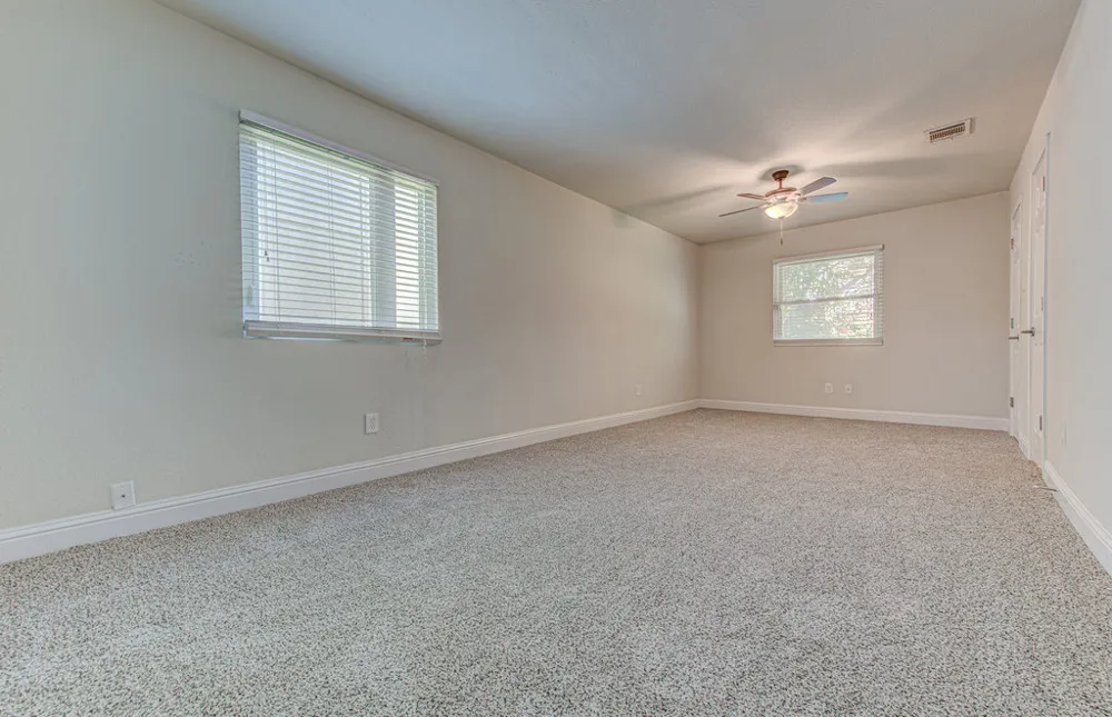 1711 Cricket Hollow Drive Austin, TX 78758