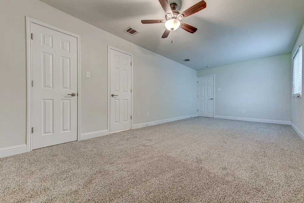 1711 Cricket Hollow Drive Austin, TX 78758