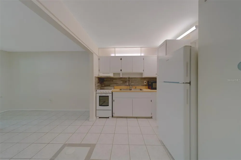 2500 HARN BOULEVARD #F12 Clearwater, FL 33764