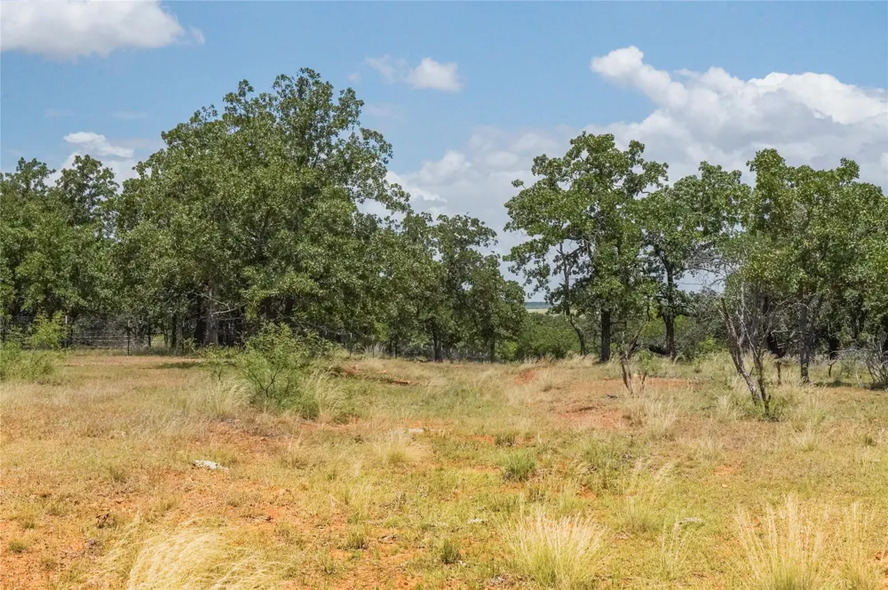 16 Burwick Road Jacksboro, TX 76458