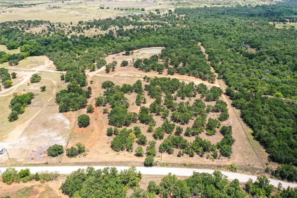 16 Burwick Road Jacksboro, TX 76458